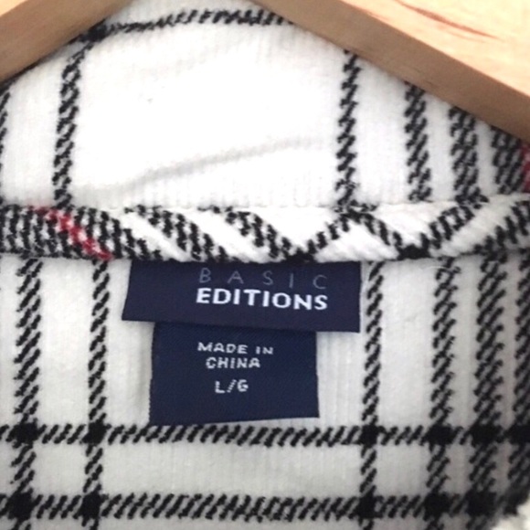 Basic Editions Cream Plaid Zip Front Vest - Picture 5 of 8